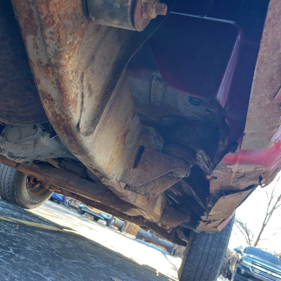 GMC Sierra 1500 4WD Reg Cab 119.0" Work Truck 2011