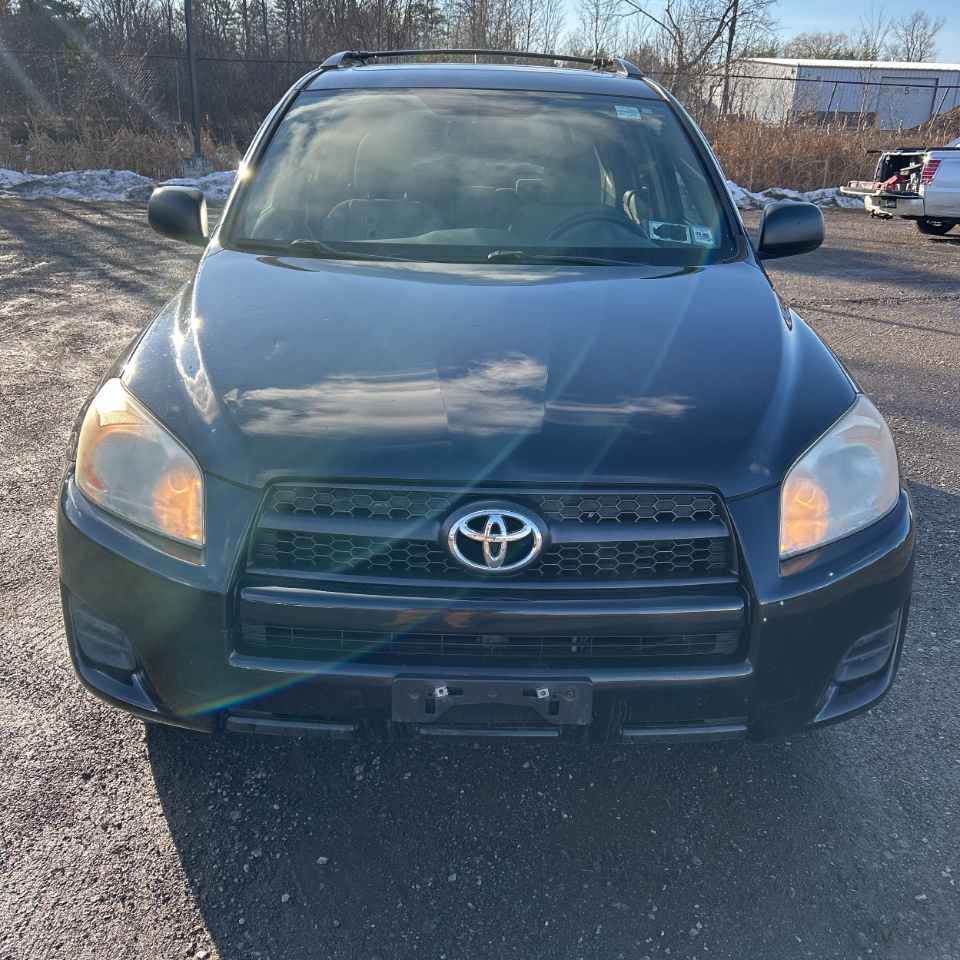 Toyota RAV4 4WD 4dr 4-cyl 4-Spd AT (Natl) 2011