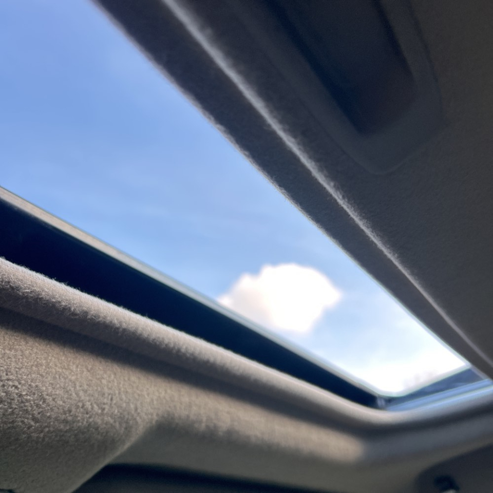 Toyota RAV4 4WD 4dr 4-cyl 4-Spd AT (Natl) 2011