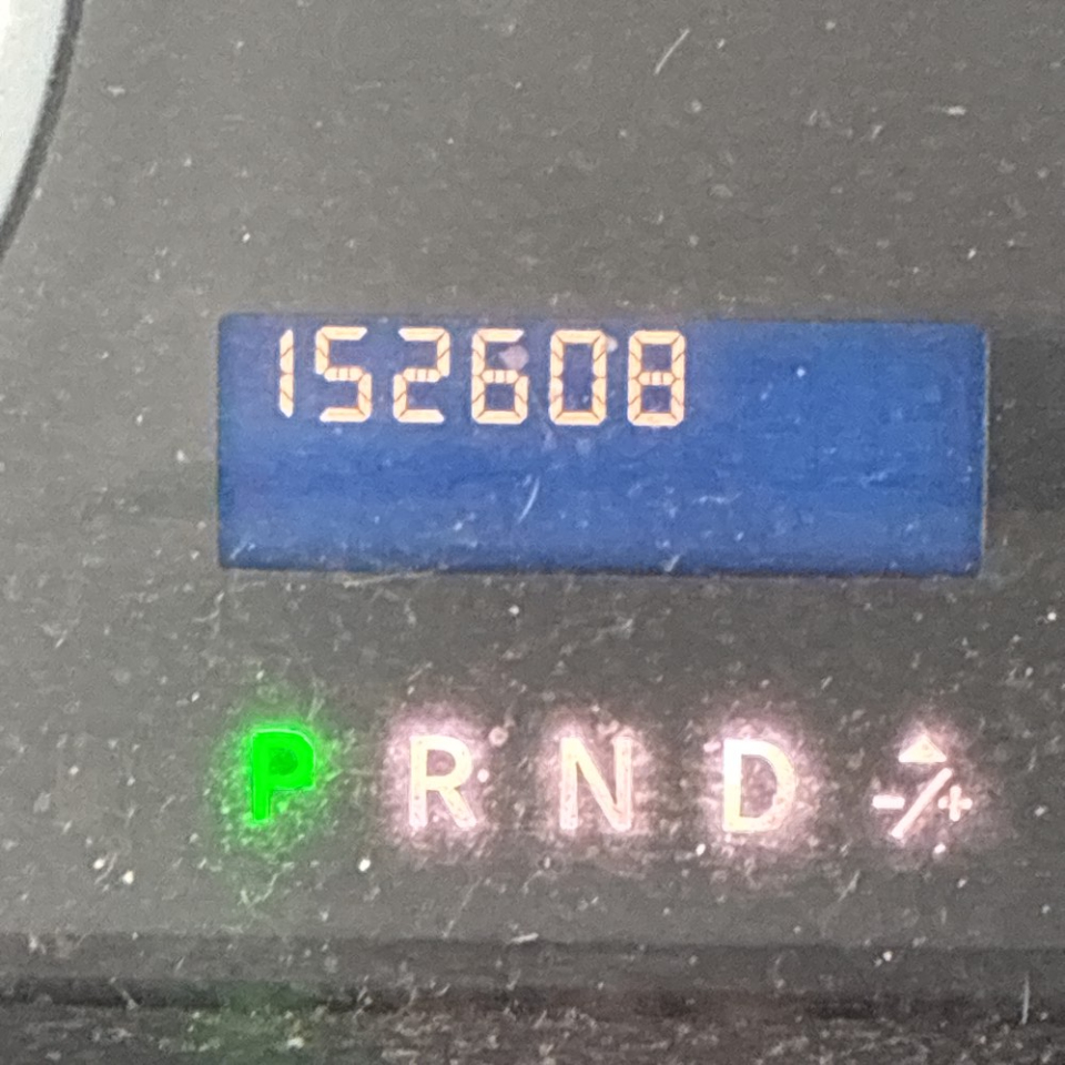 Dodge Ram 1500 4WD Quad Cab 140.5" ST 2010