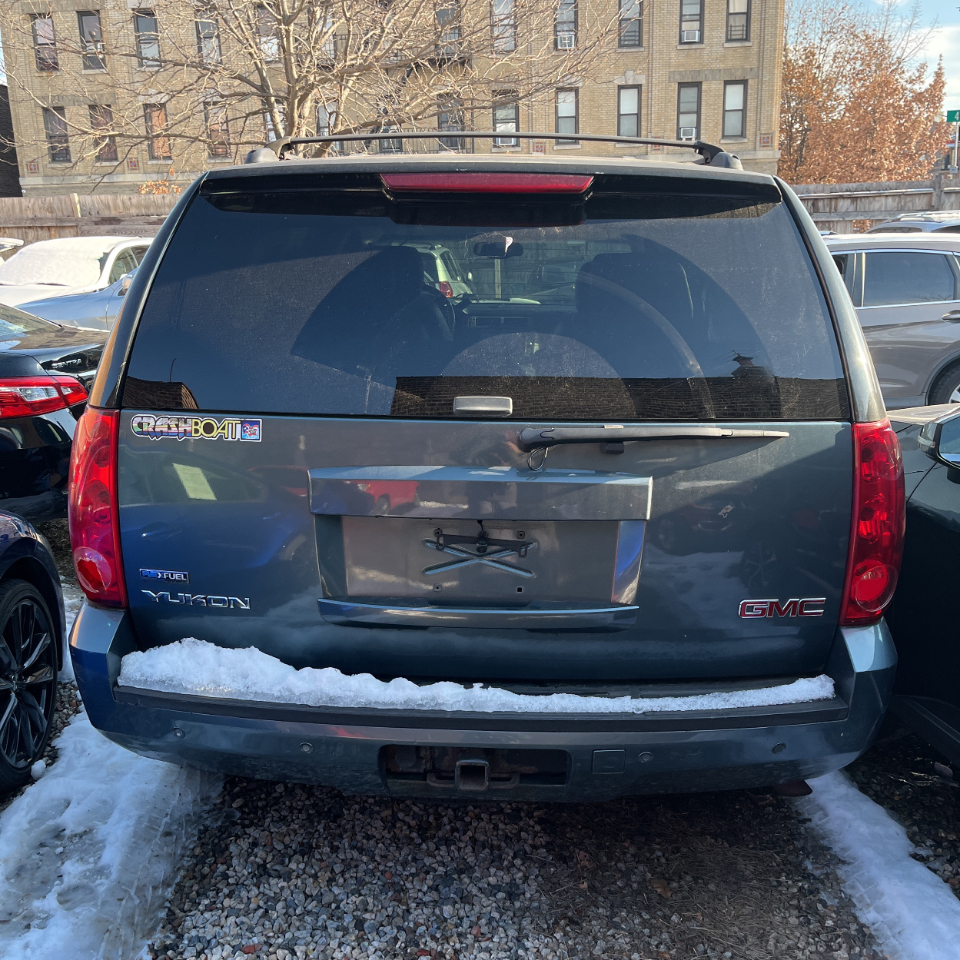 GMC Yukon 4WD 4dr 1500 SLT w/4SB 2009