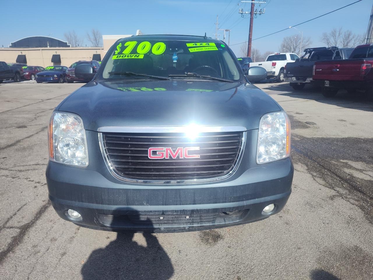 GMC Yukon 4WD 4dr 1500 SLT w/4SB 2009