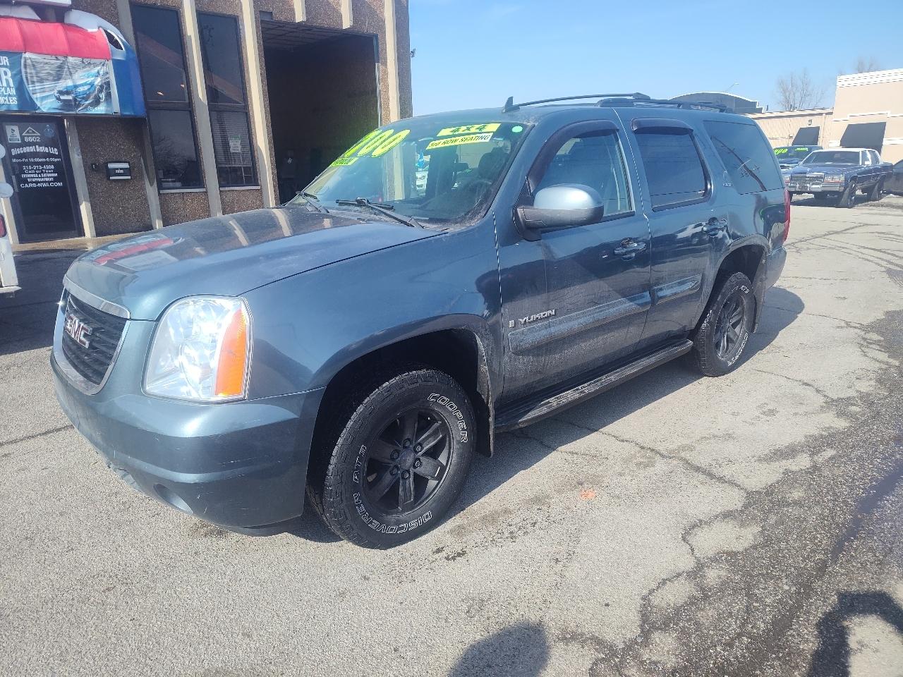 GMC Yukon 4WD 4dr 1500 SLT w/4SB 2009