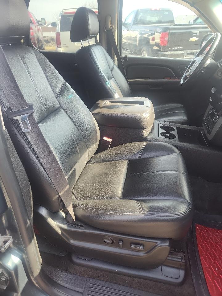 GMC Yukon 4WD 4dr 1500 SLT w/4SB 2009