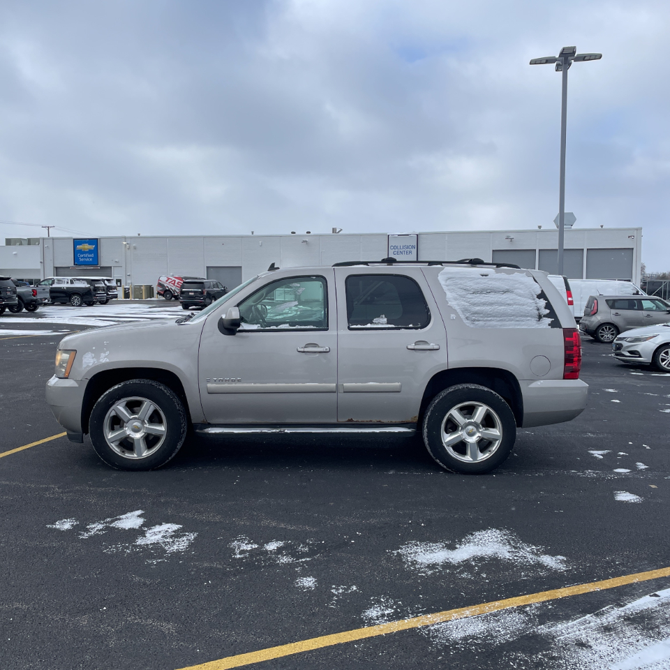 Chevrolet Tahoe 4WD 4dr 1500 LT w/1LT 2009