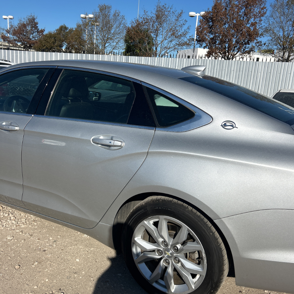 Chevrolet Impala 4dr Sdn LT w/1LT 2019