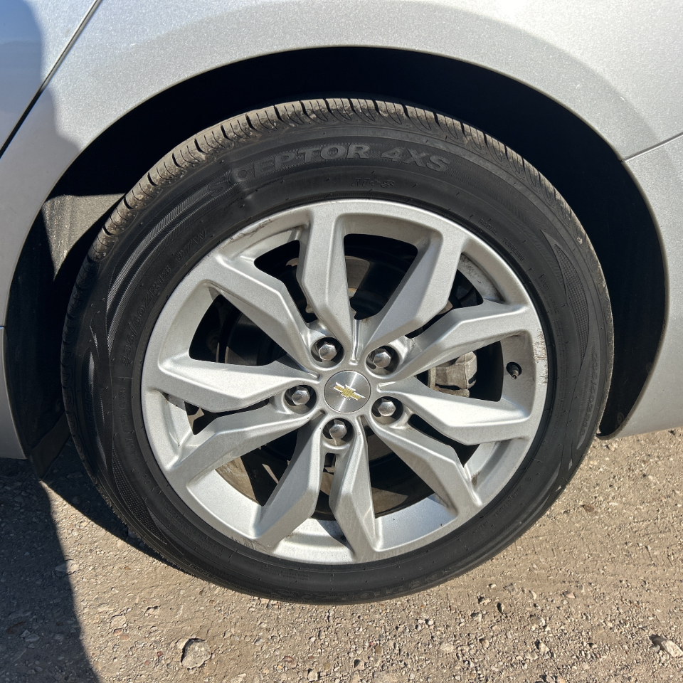 Chevrolet Impala 4dr Sdn LT w/1LT 2019
