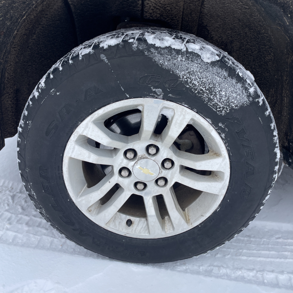 Chevrolet Silverado 1500 4WD Double Cab 143.5" LT w/1LT 2016