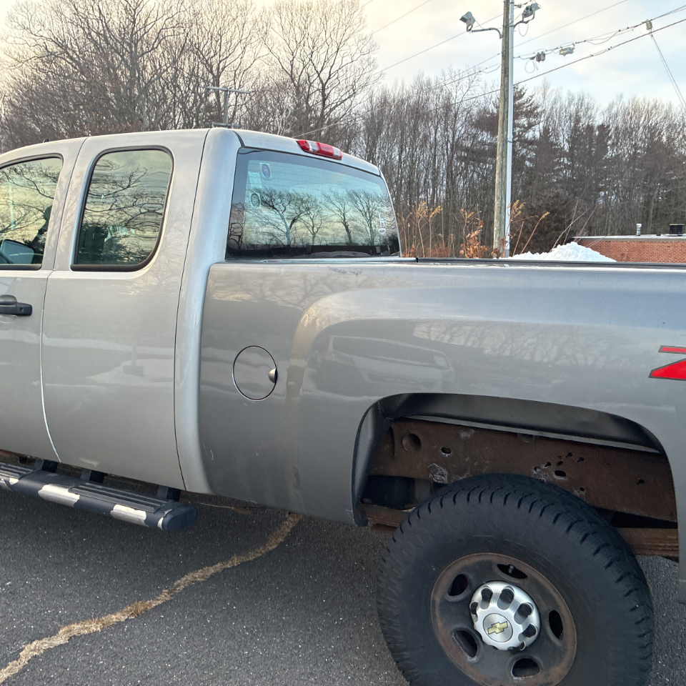 Chevrolet Silverado 2500HD 4WD Ext Cab 143.5" Work Truck 2007
