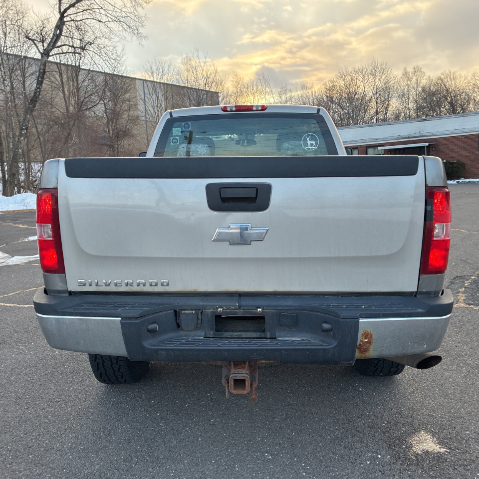 Chevrolet Silverado 2500HD 4WD Ext Cab 143.5" Work Truck 2007