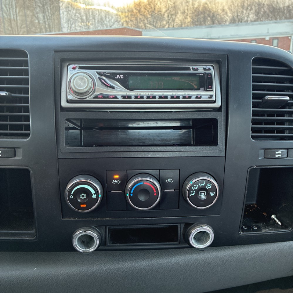 Chevrolet Silverado 2500HD 4WD Ext Cab 143.5" Work Truck 2007