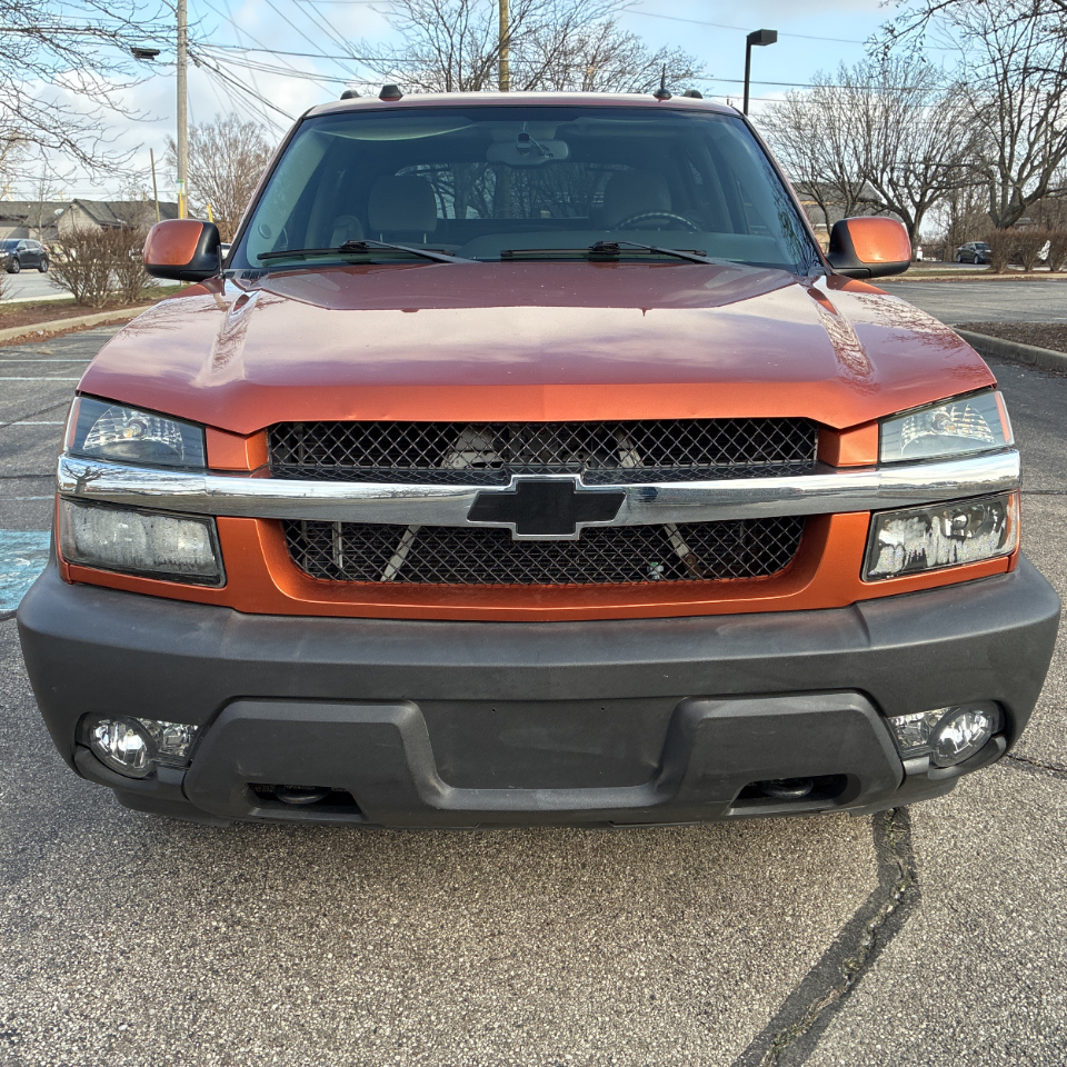 Chevrolet Avalanche 1500 5dr Crew Cab 130" WB 4WD LS 2005
