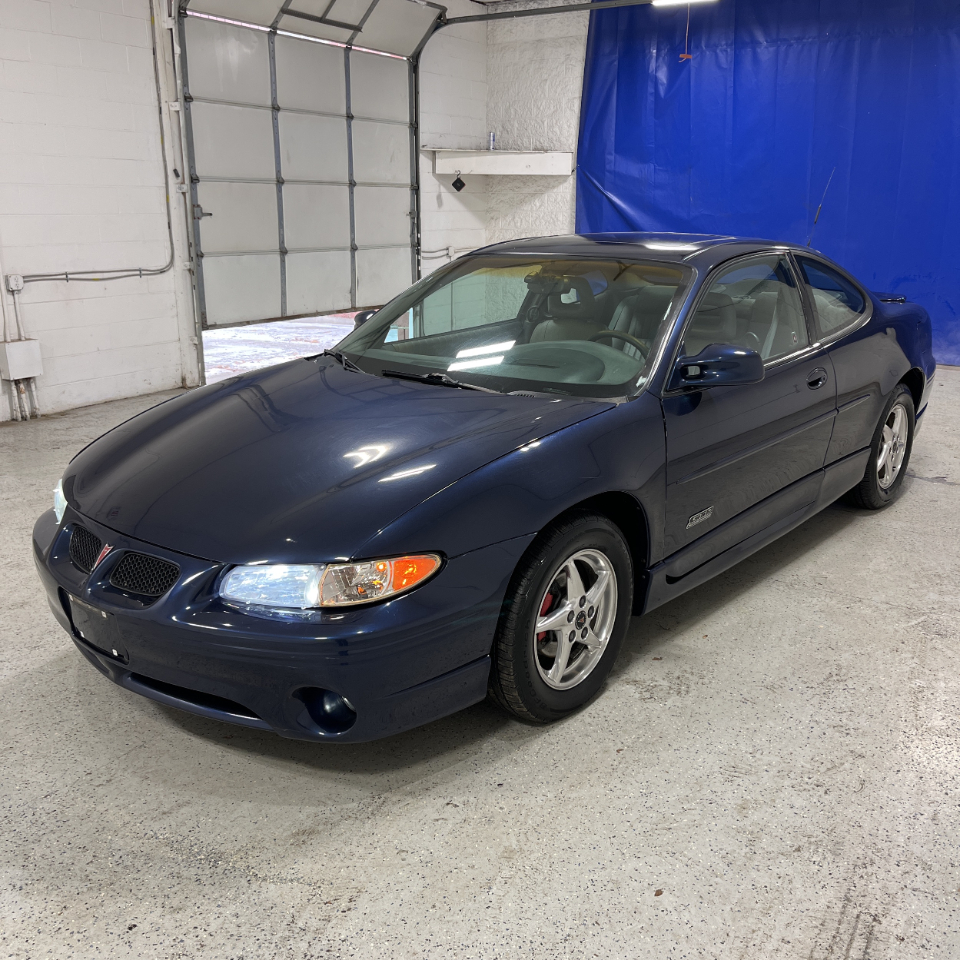 Pontiac Grand Prix 2dr Cpe GTP 2001
