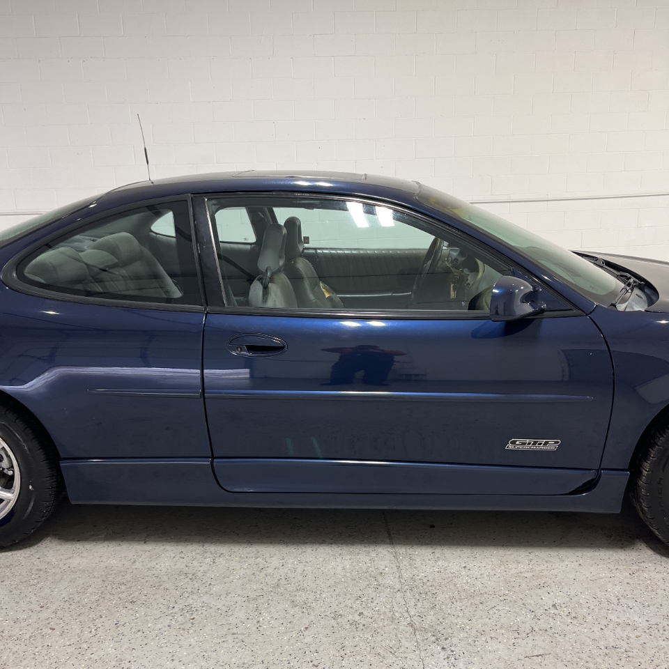 Pontiac Grand Prix 2dr Cpe GTP 2001