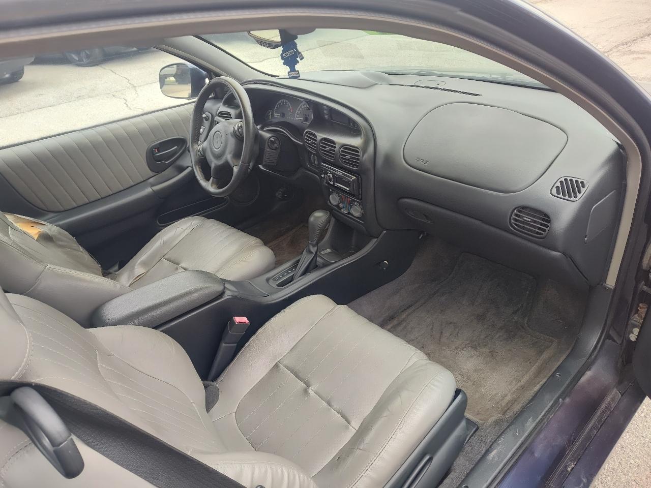 Pontiac Grand Prix 2dr Cpe GTP 2001