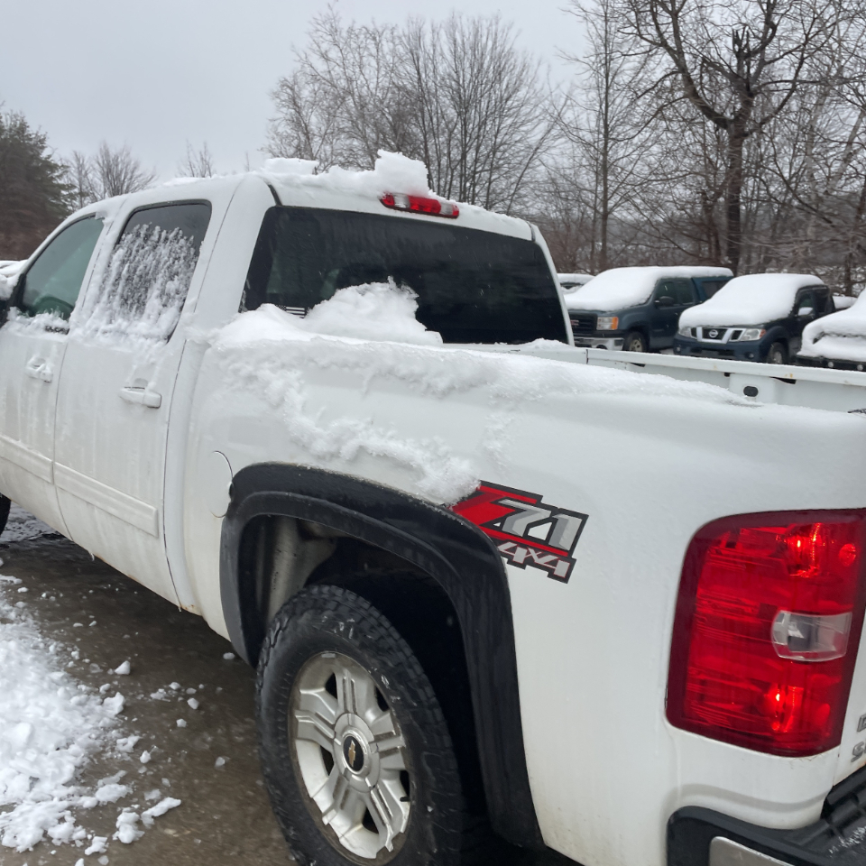 Chevrolet Silverado 1500 4WD Crew Cab 143.5" LTZ 2011