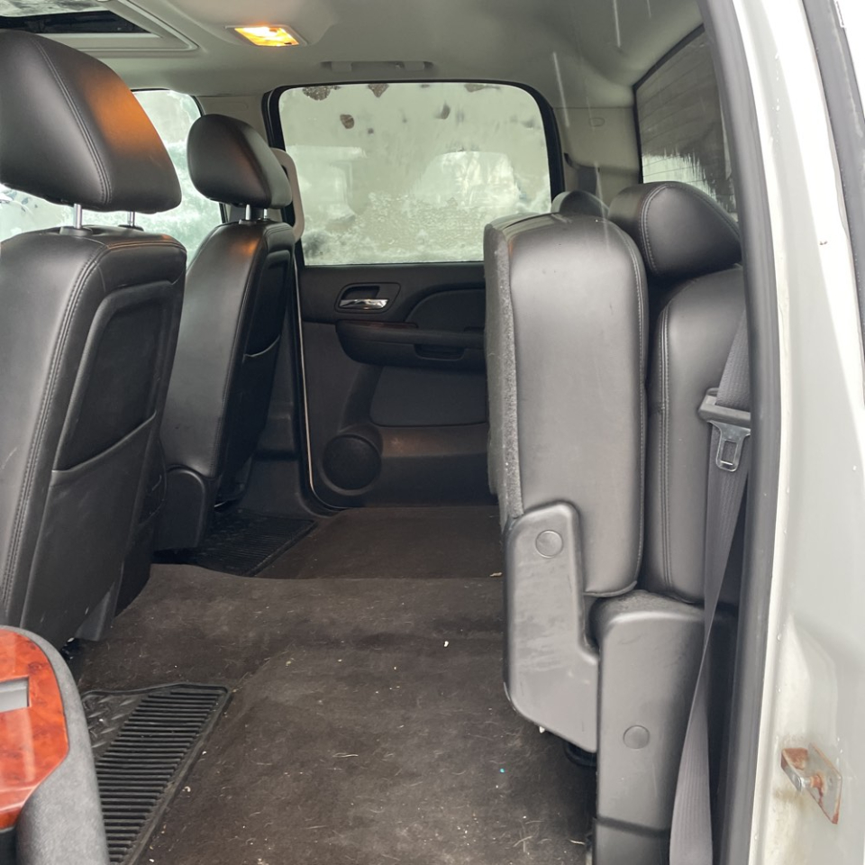 Chevrolet Silverado 1500 4WD Crew Cab 143.5" LTZ 2011