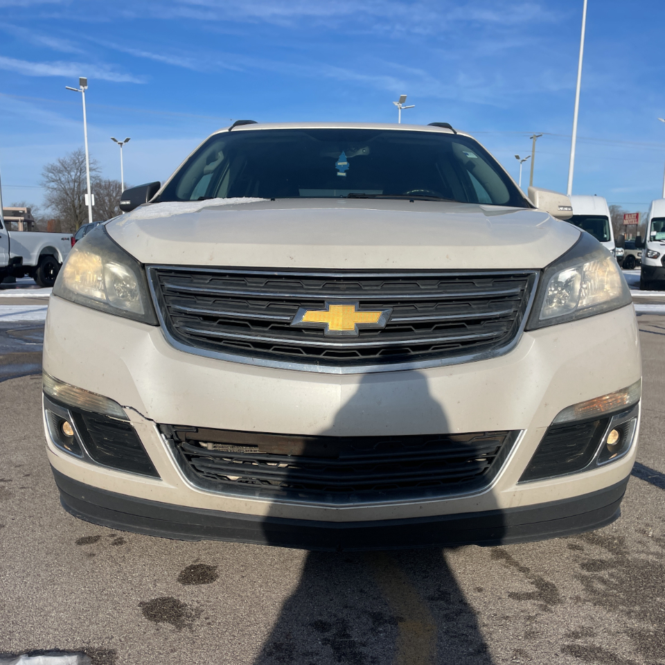 Chevrolet Traverse AWD 4dr LT w/2LT 2015