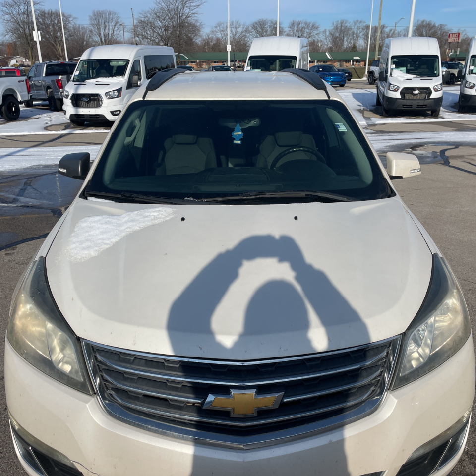 Chevrolet Traverse AWD 4dr LT w/2LT 2015