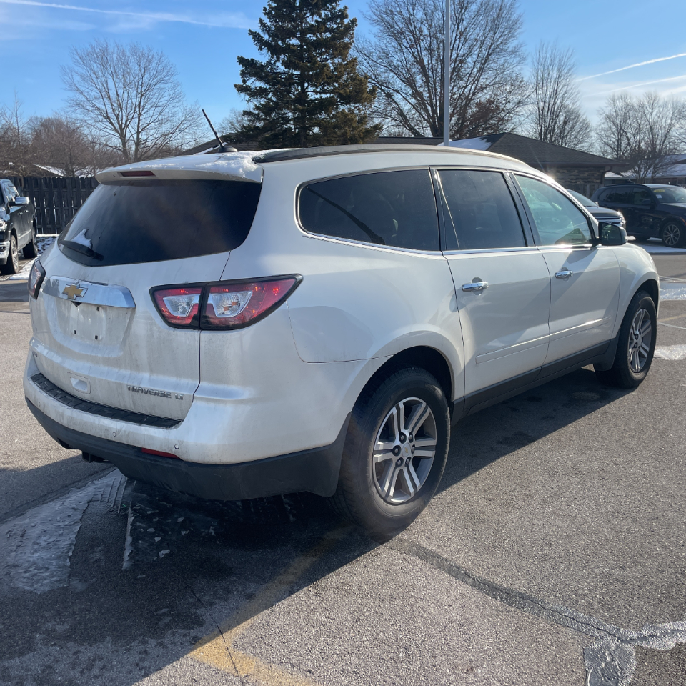 Chevrolet Traverse AWD 4dr LT w/2LT 2015