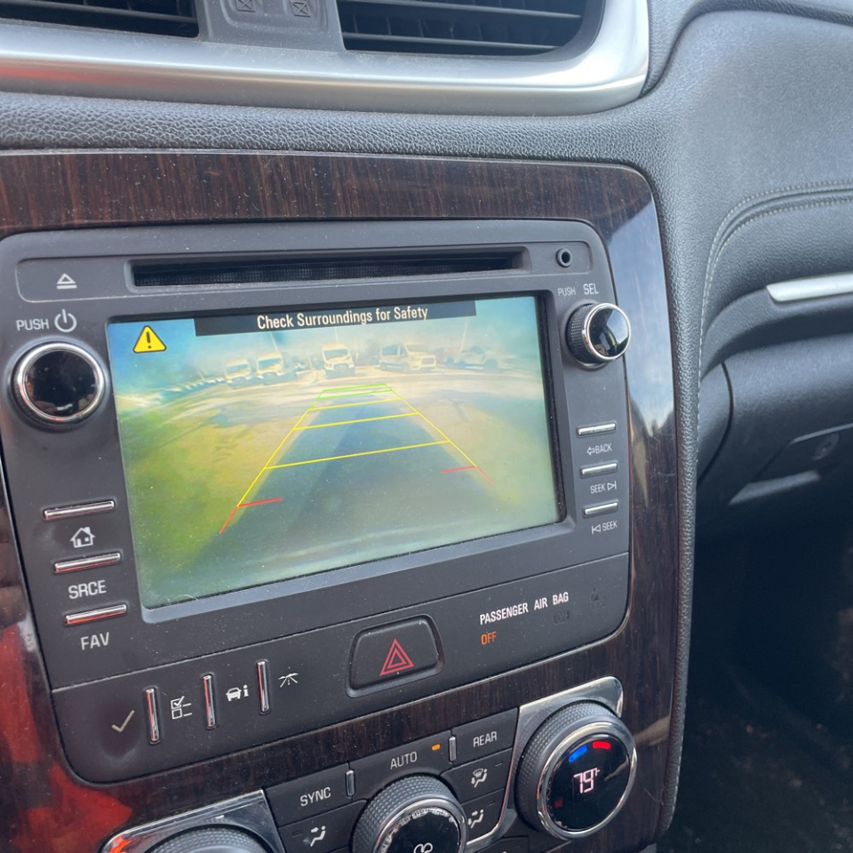 Chevrolet Traverse AWD 4dr LT w/2LT 2015