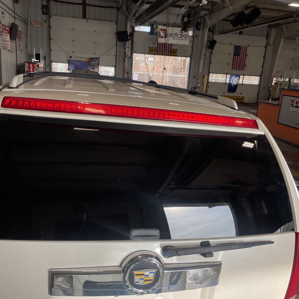 Cadillac Escalade ESV AWD 4dr Platinum Edition 2012