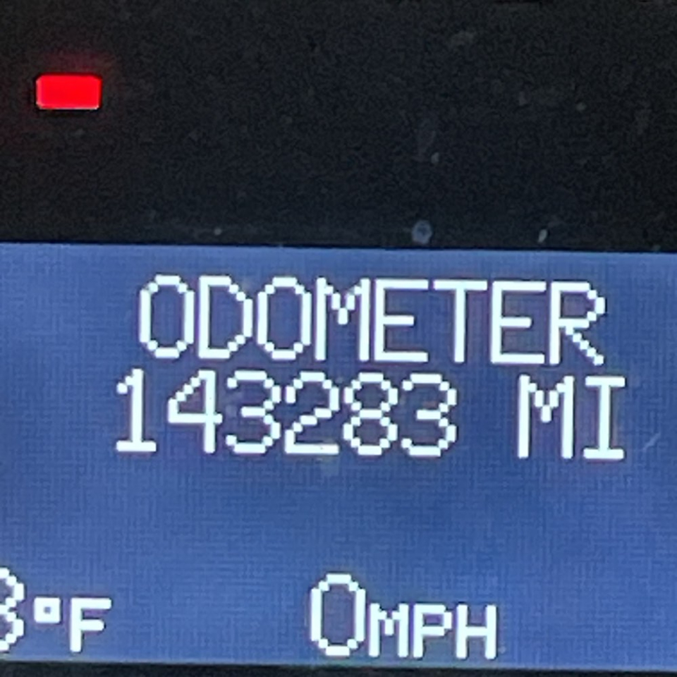 Cadillac Escalade ESV AWD 4dr Platinum Edition 2012