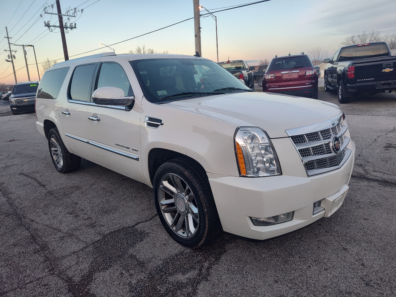 Cadillac Escalade ESV AWD 4dr Platinum Edition 2012