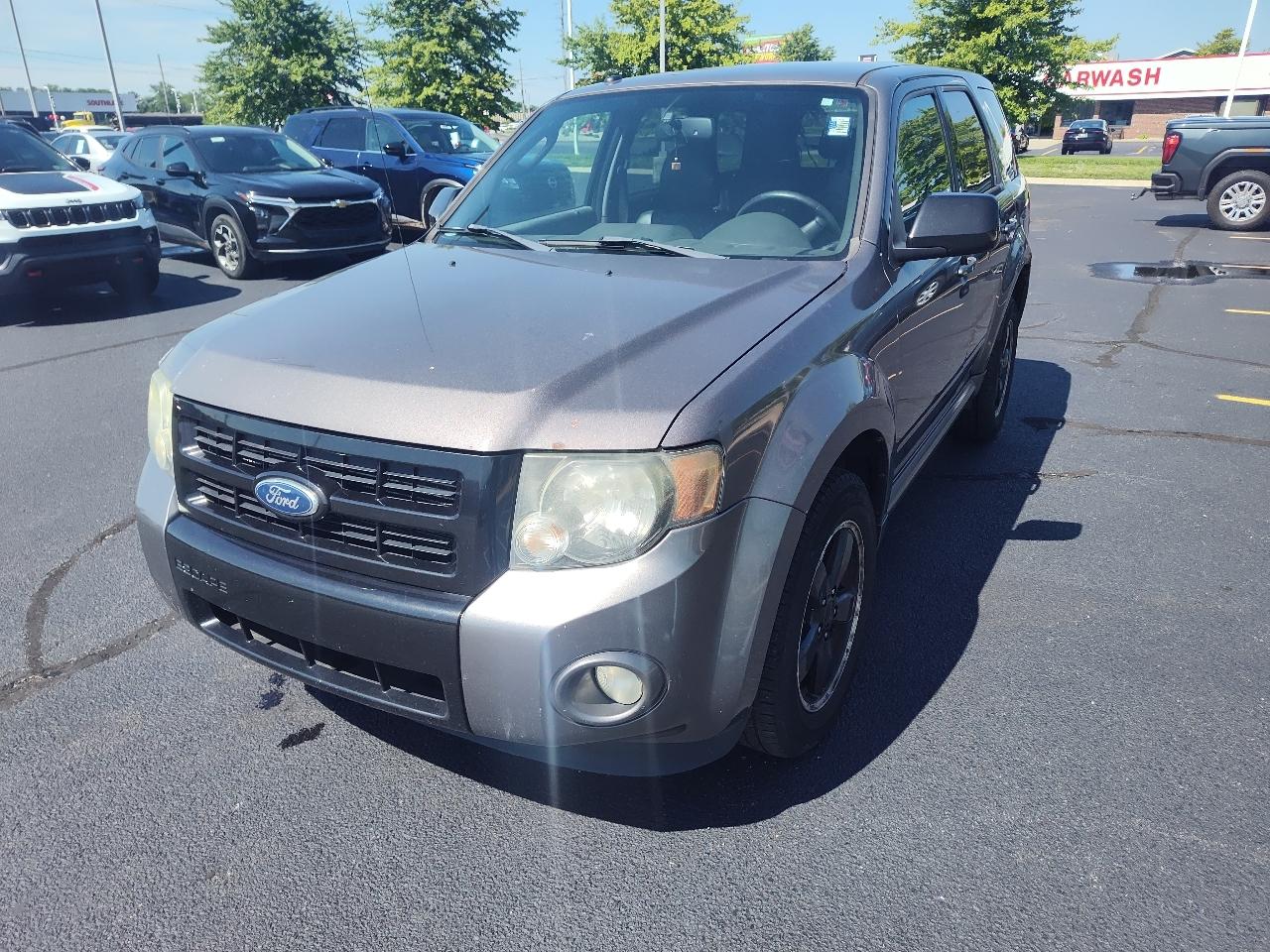 Ford Escape FWD 4dr XLT 2011
