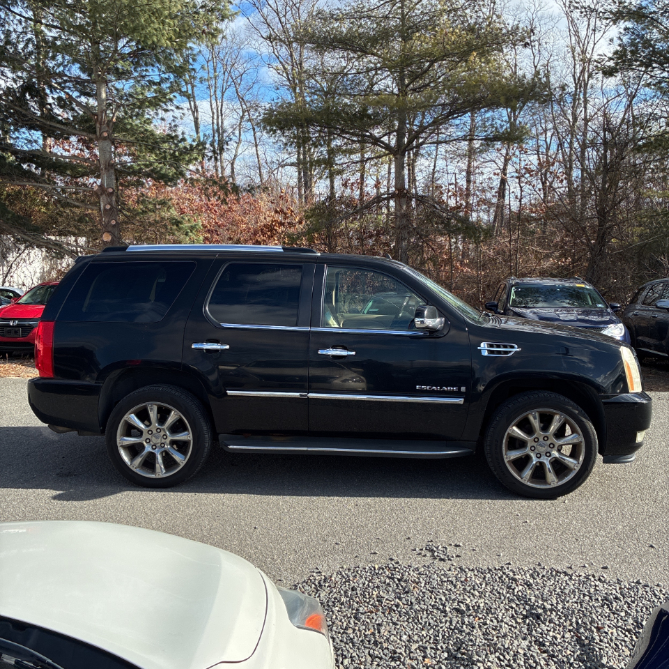 Cadillac Escalade AWD 4dr 2009