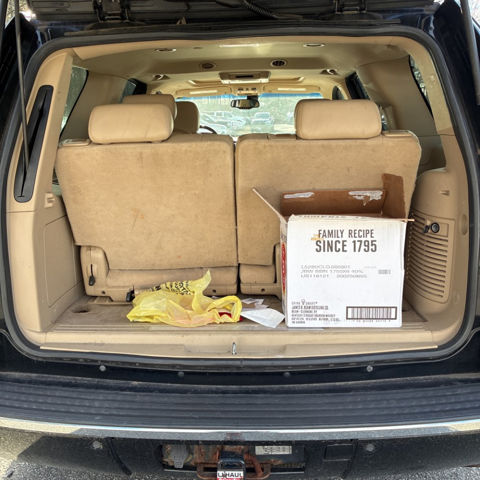 Cadillac Escalade AWD 4dr 2009