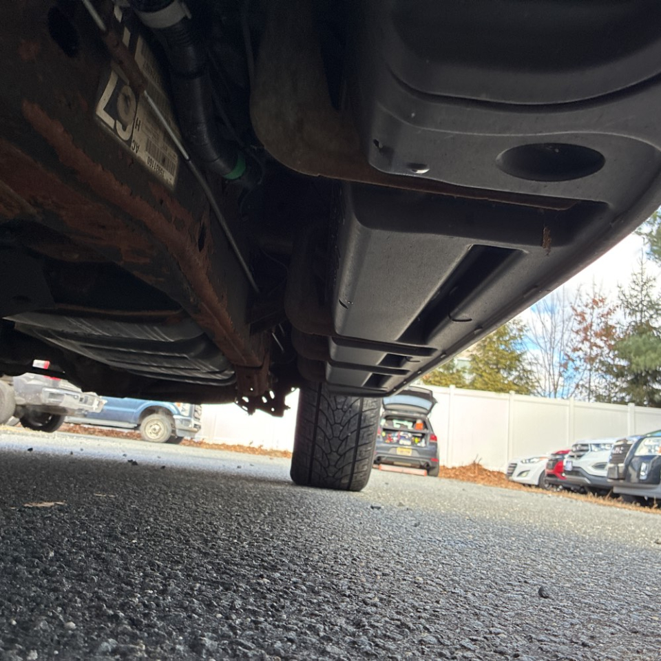 Cadillac Escalade AWD 4dr 2009