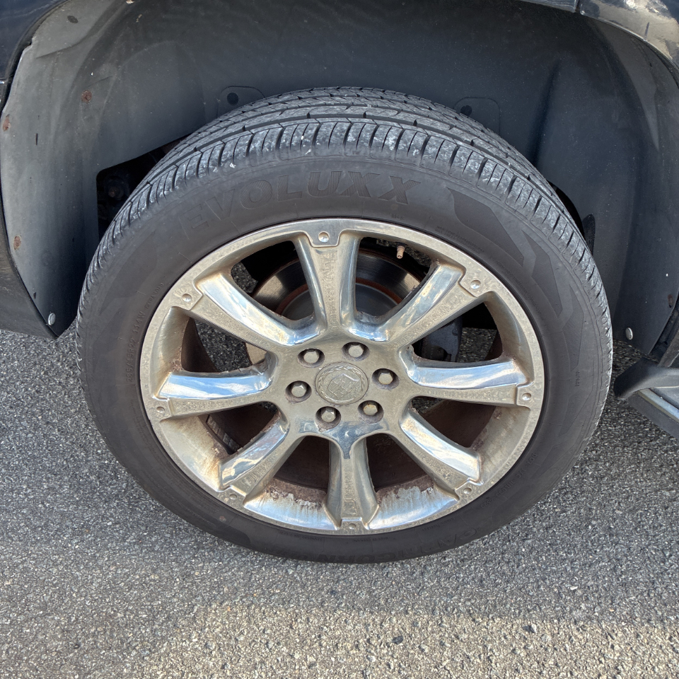 Cadillac Escalade AWD 4dr 2009