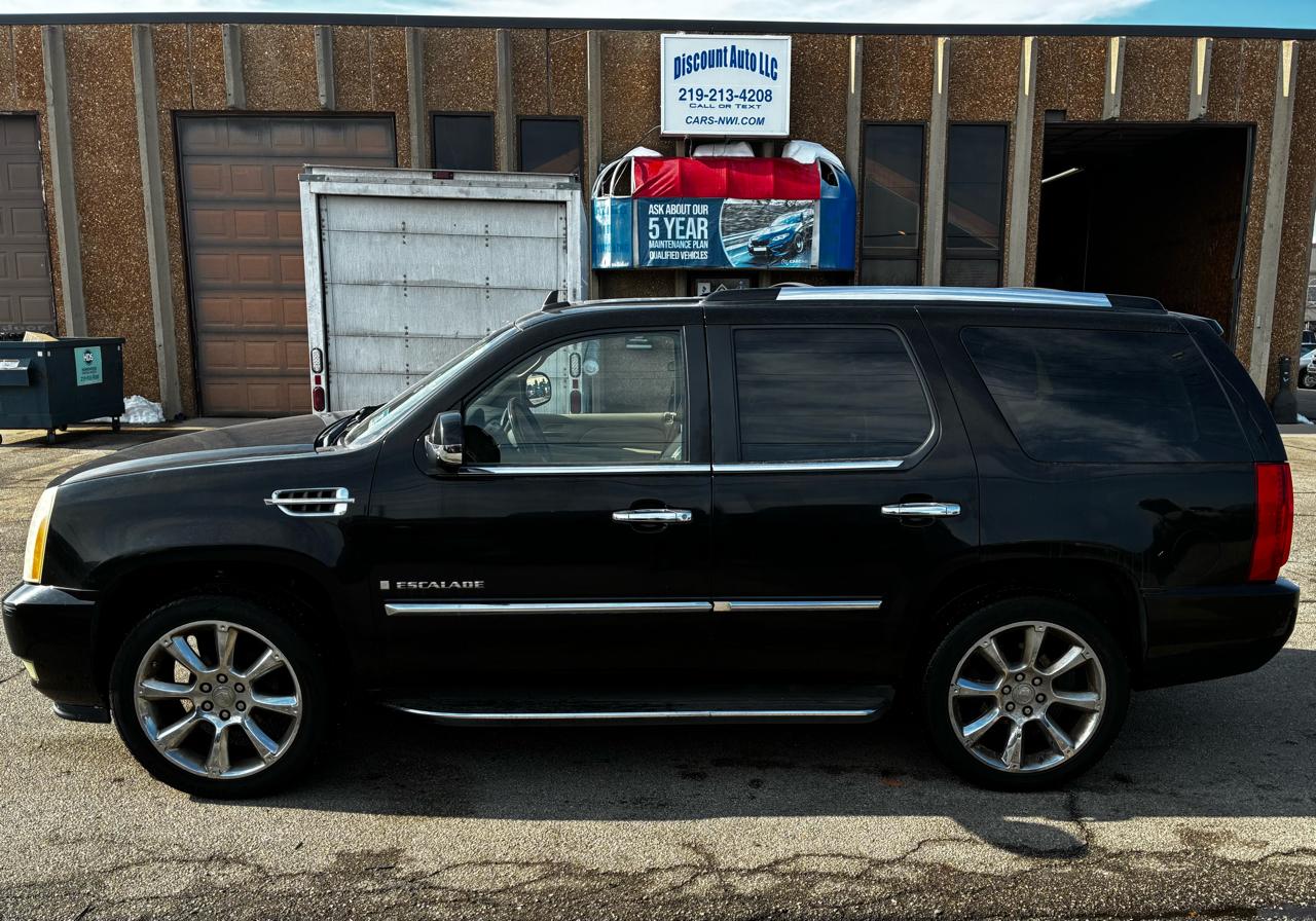 Cadillac Escalade AWD 4dr 2009