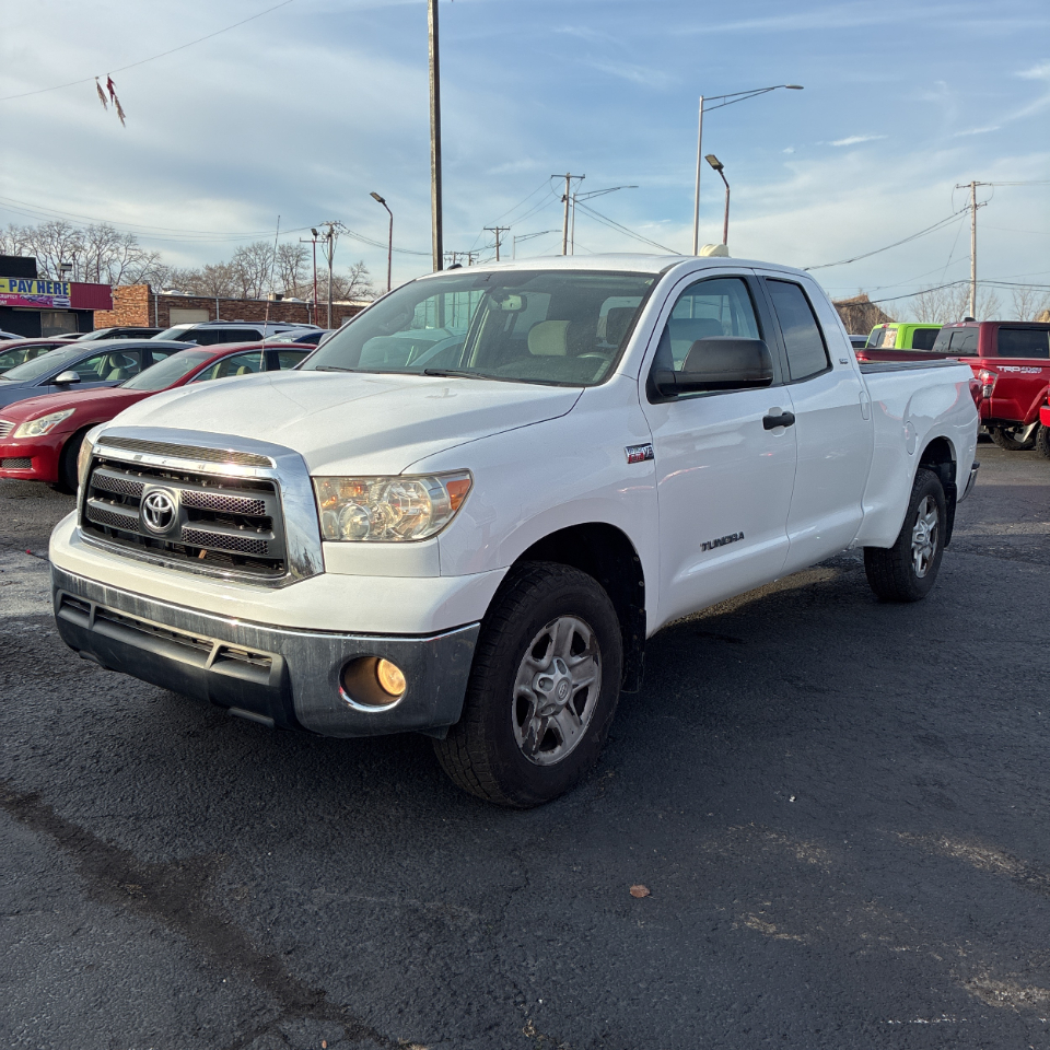 Toyota Tundra 4WD Truck Double Cab 5.7L FFV V8 6-Spd AT (Natl) 2012