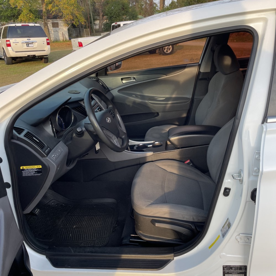 Hyundai Sonata 4dr Sdn 2.4L Auto GLS 2014