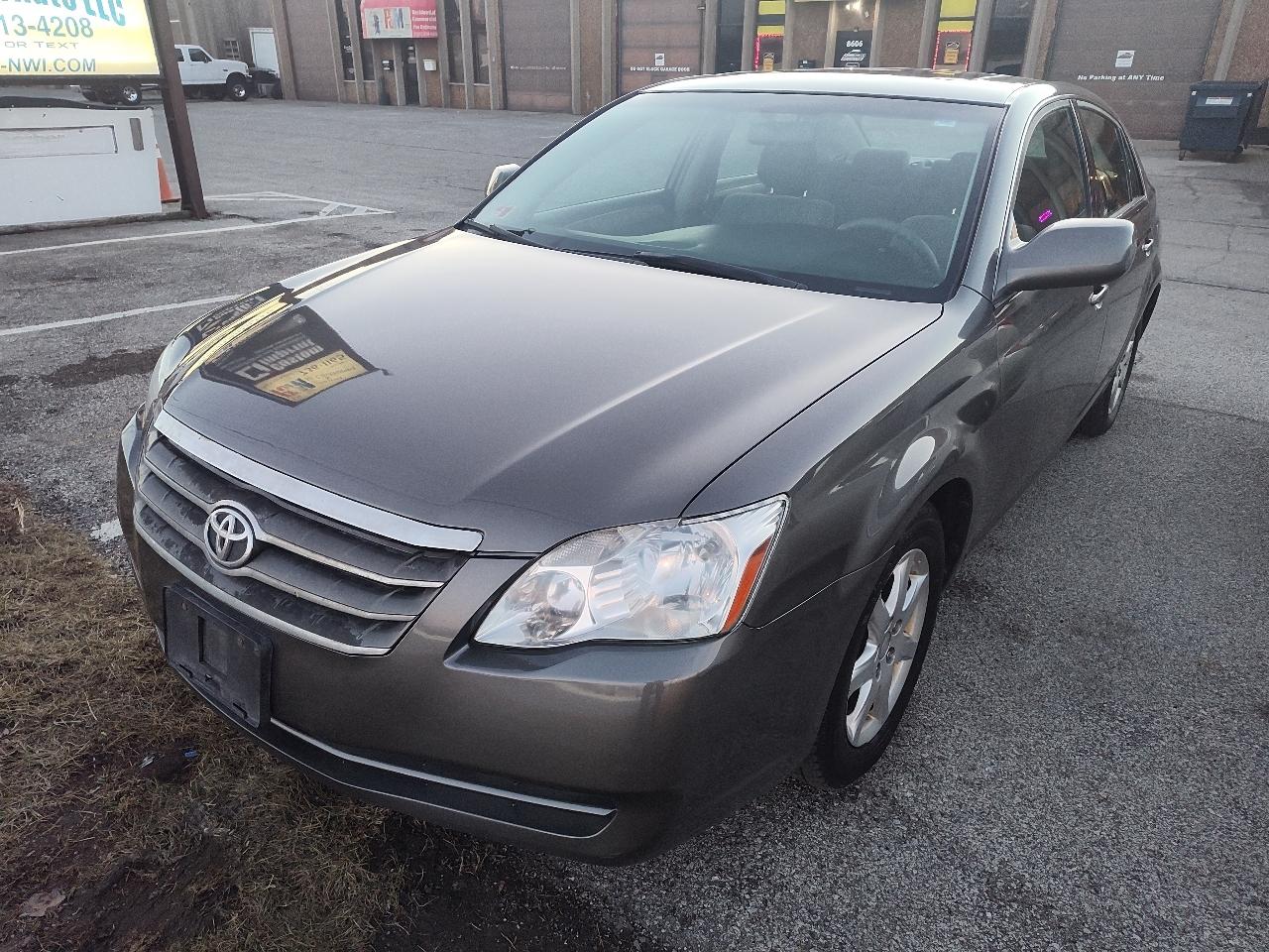 Toyota Avalon 4dr Sdn XL (Natl) 2006