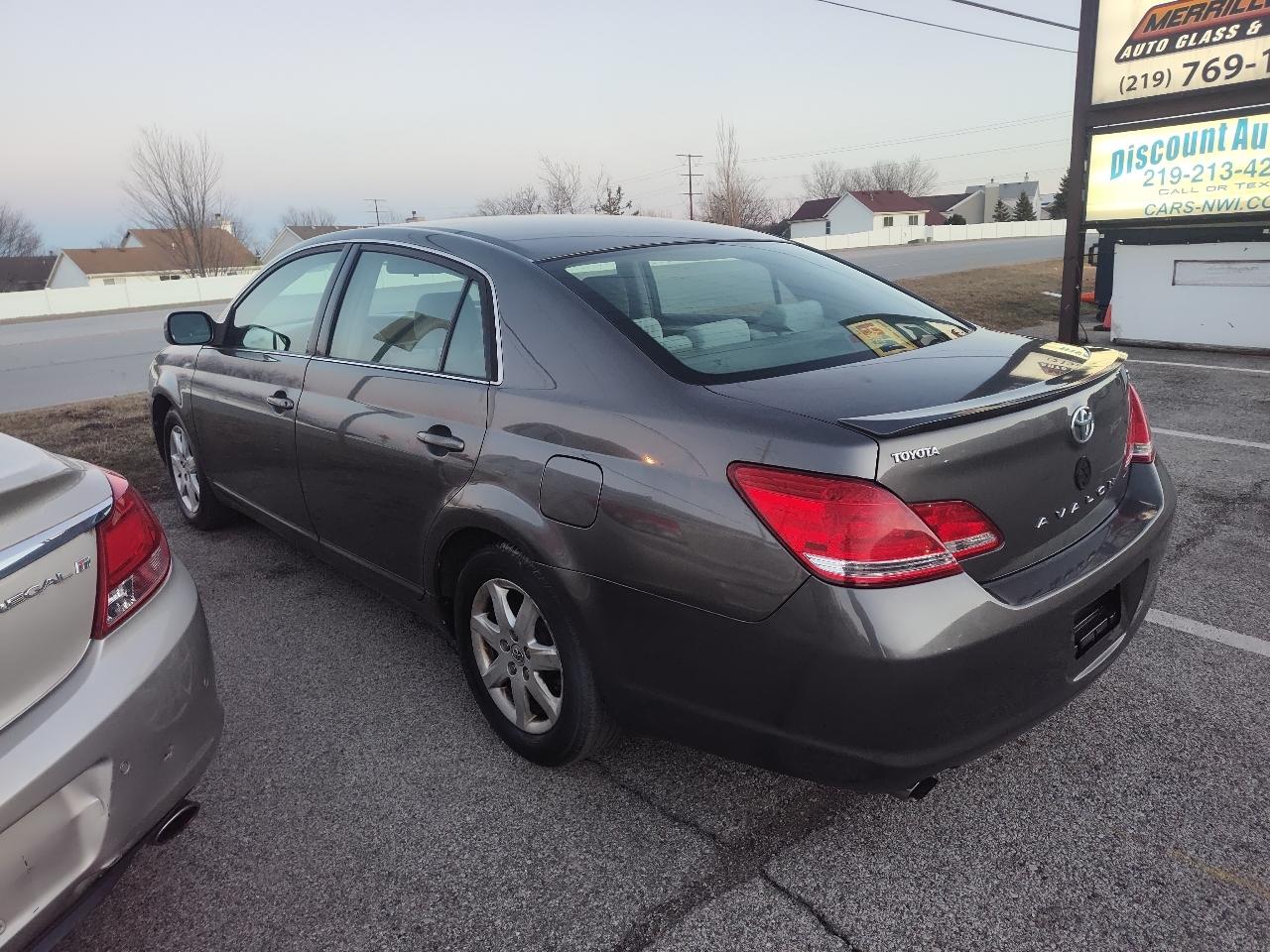 Toyota Avalon 4dr Sdn XL (Natl) 2006