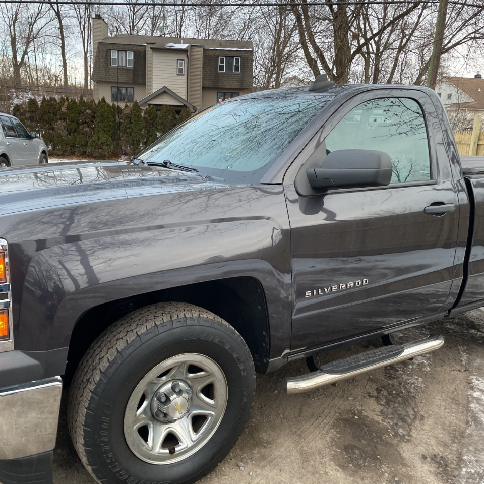Chevrolet Silverado 1500 2WD Reg Cab 119.0" LS 2015