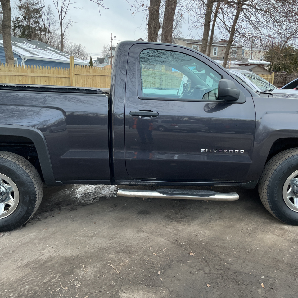 Chevrolet Silverado 1500 2WD Reg Cab 119.0" LS 2015