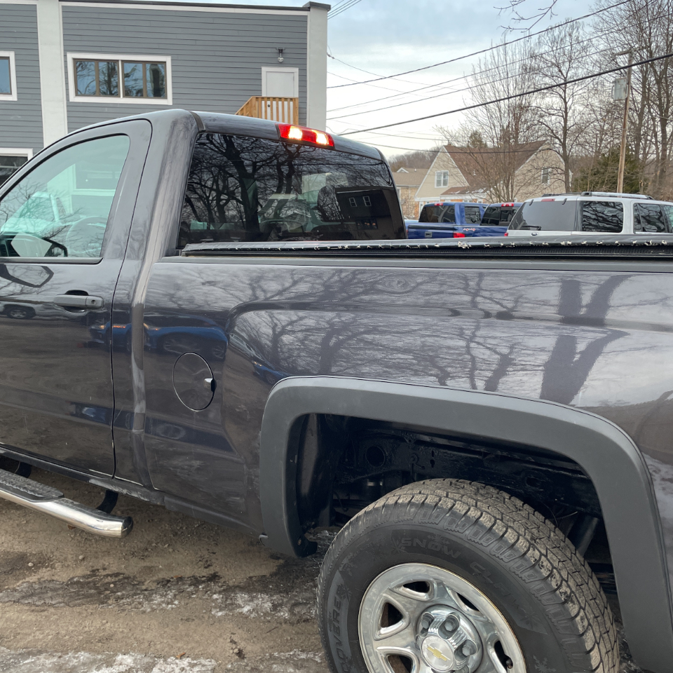 Chevrolet Silverado 1500 2WD Reg Cab 119.0" LS 2015