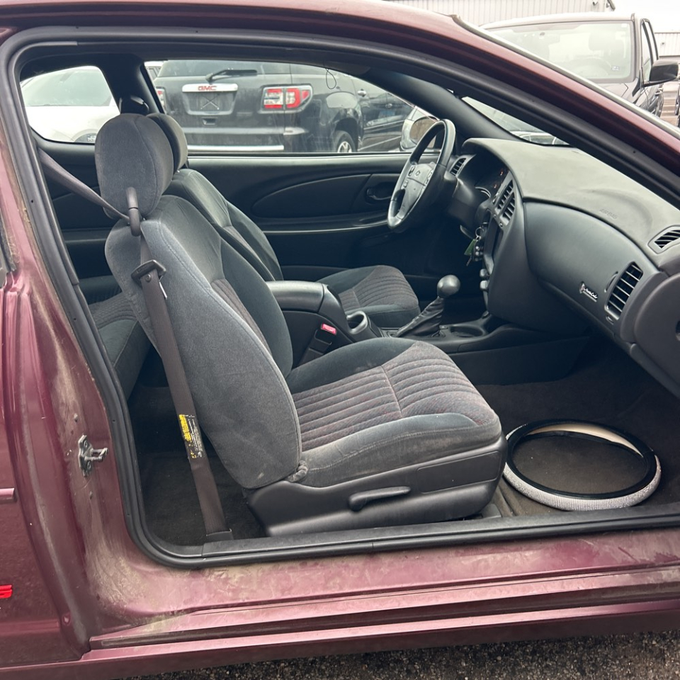 Chevrolet Monte Carlo 2dr Cpe SS 2003