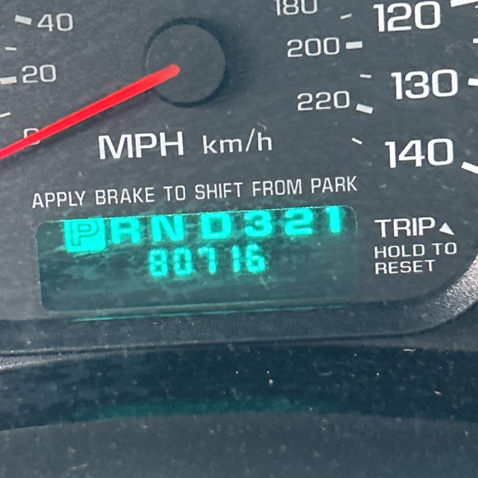 Chevrolet Monte Carlo 2dr Cpe SS 2003