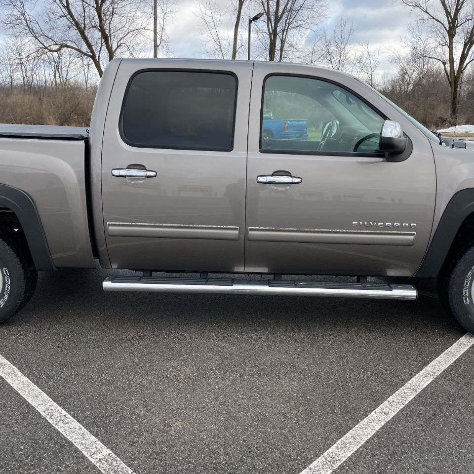 Chevrolet Silverado 1500 4WD Crew Cab 143.5" LT 2012