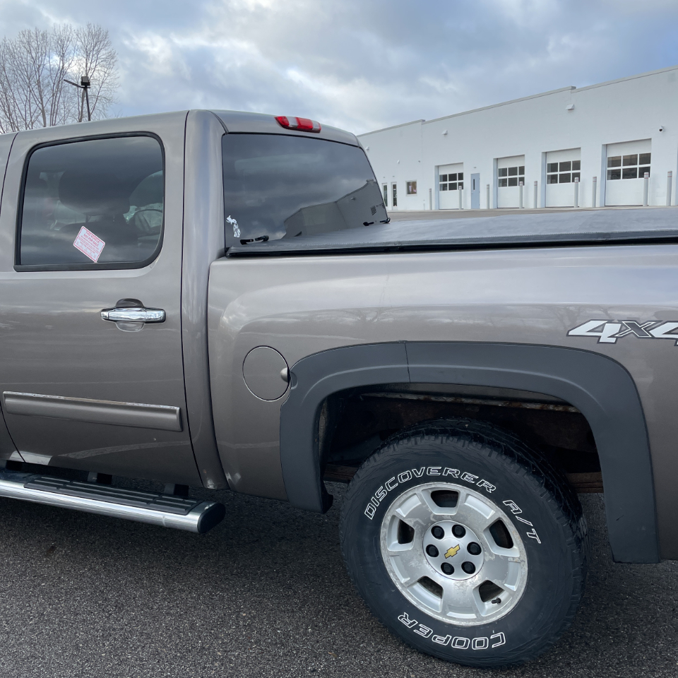Chevrolet Silverado 1500 4WD Crew Cab 143.5" LT 2012