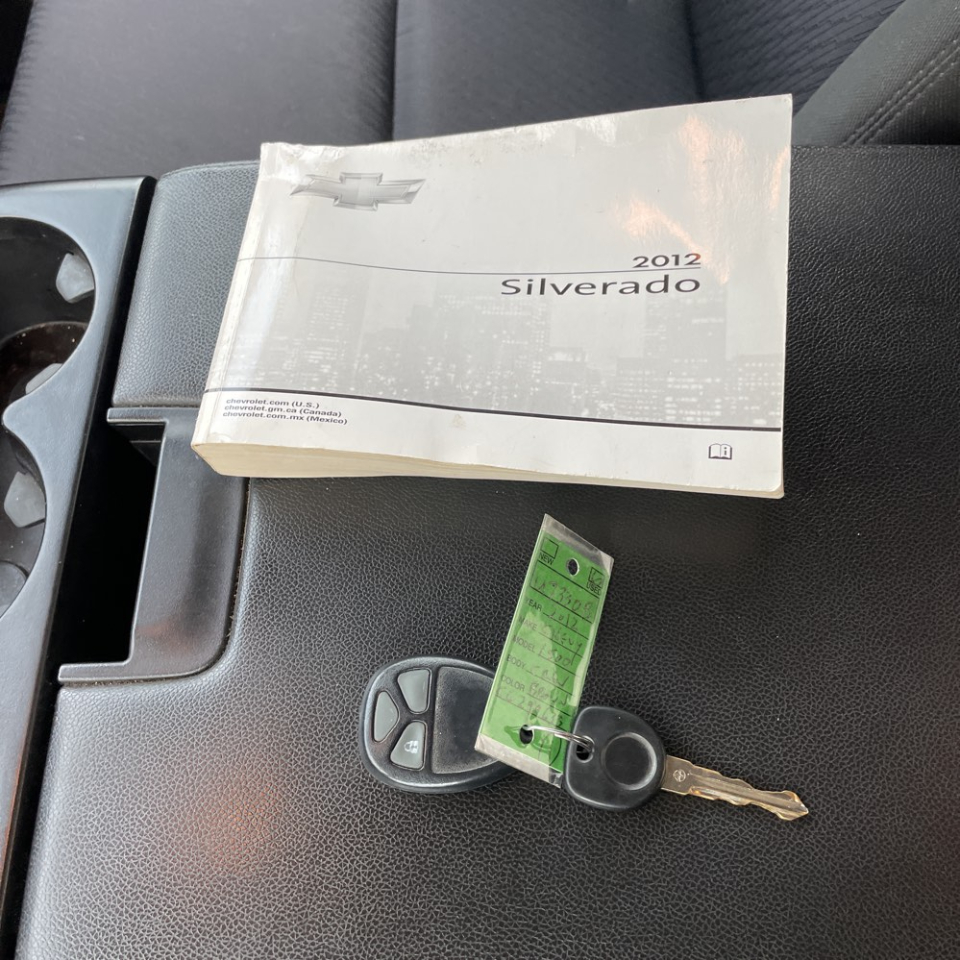 Chevrolet Silverado 1500 4WD Crew Cab 143.5" LT 2012