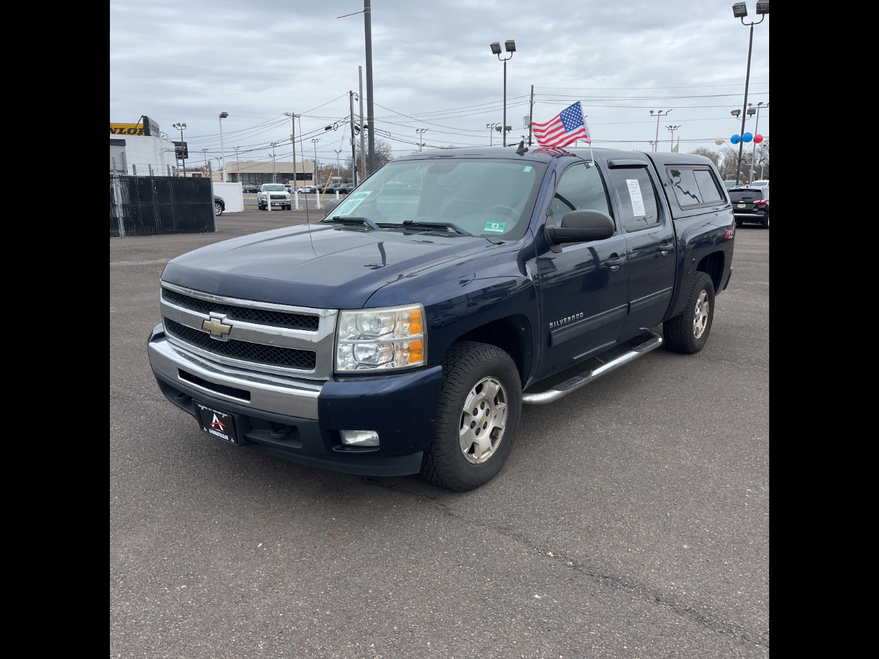 Chevrolet Silverado 1500 4WD Crew Cab 143.5" LT 2011