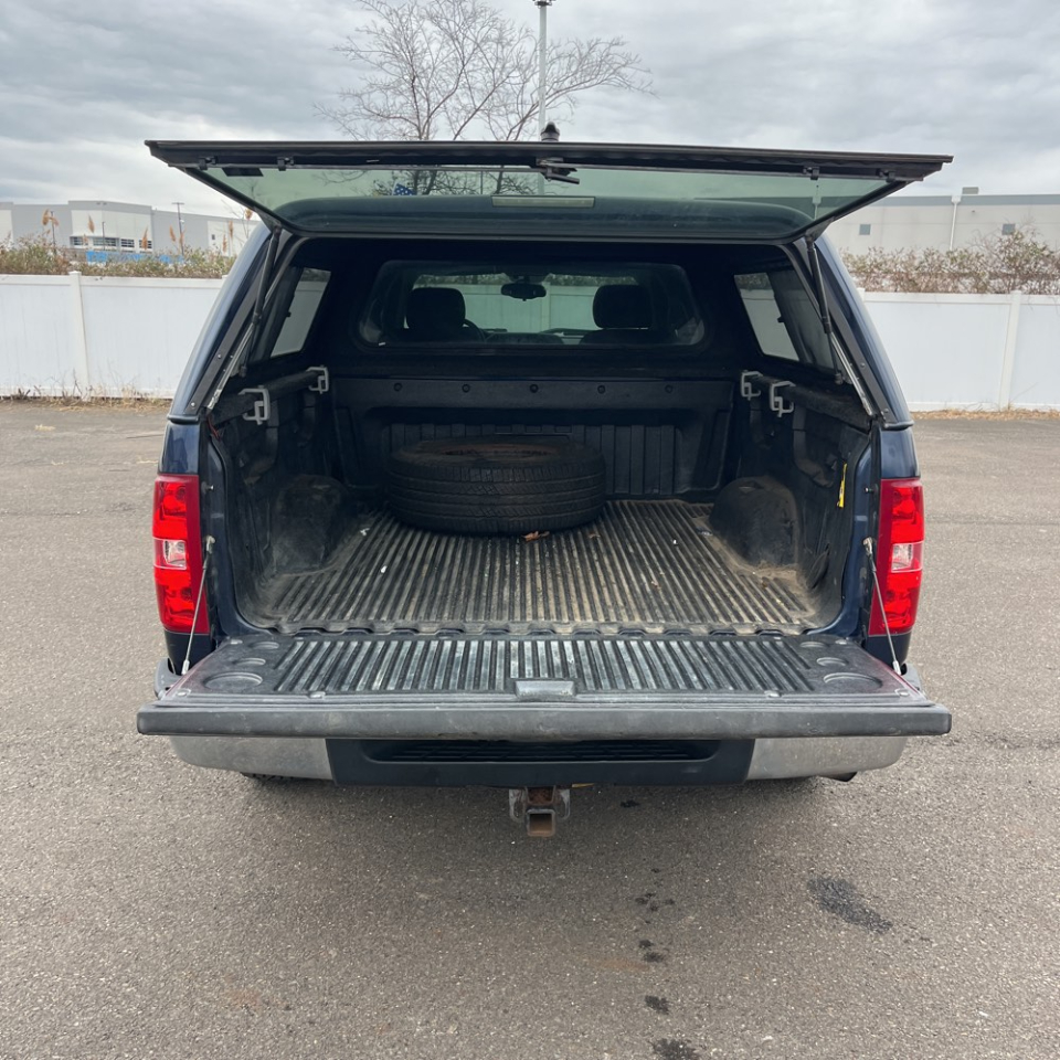 Chevrolet Silverado 1500 4WD Crew Cab 143.5" LT 2011