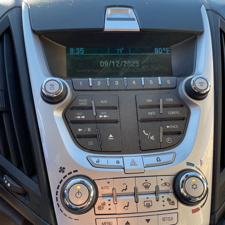 Chevrolet Equinox FWD 4dr LT w/2LT 2011