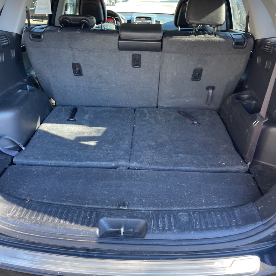 Kia Sorento 2WD 4dr V6 SX 2013